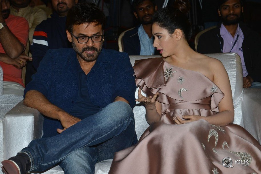 F2-Movie-Pre-Release-Function